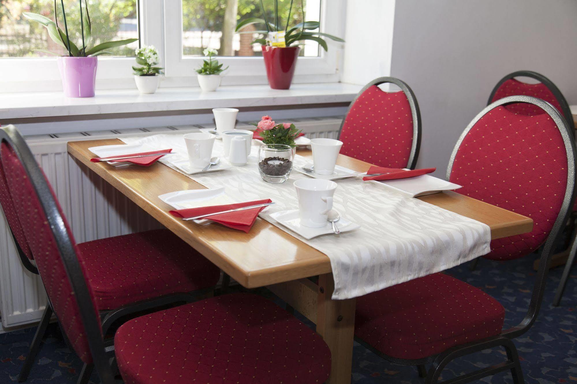 Hotel Albena - Garni Hotel Fürstenwalde Eksteriør bilde
